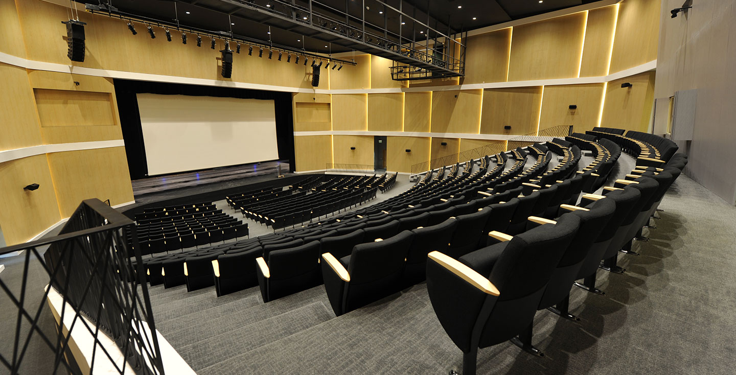 system integrators, Auditoriumin lights|Theatre|Oasis Professional Electronics